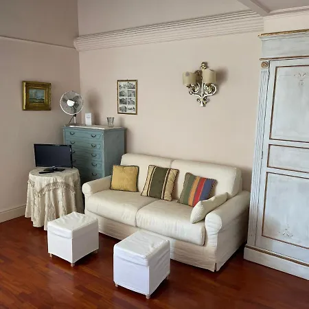 Apartamento Loft Flavia Viareggio